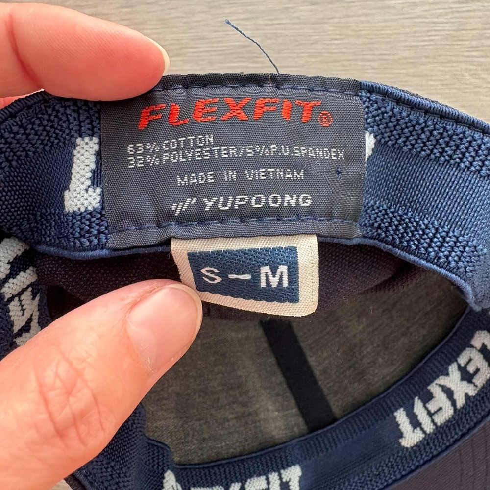 Travis Mathew Mens Navy Blue Flex Fit Outlast Logo Baseball Hat Cap Size S-M - Picture 13 of 13